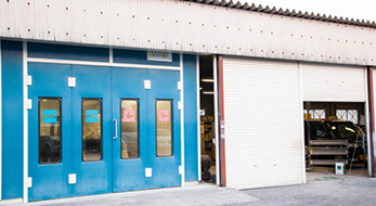 自社板金工場